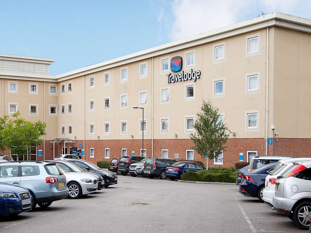 Travelodge Cheltenham Extérieur photo